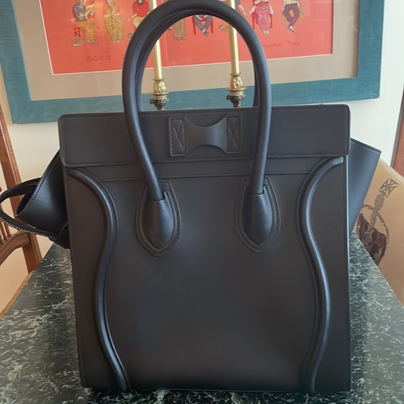 CELINE LARGE LUGGAGE TOTE NEW! - Picture 5 of 11